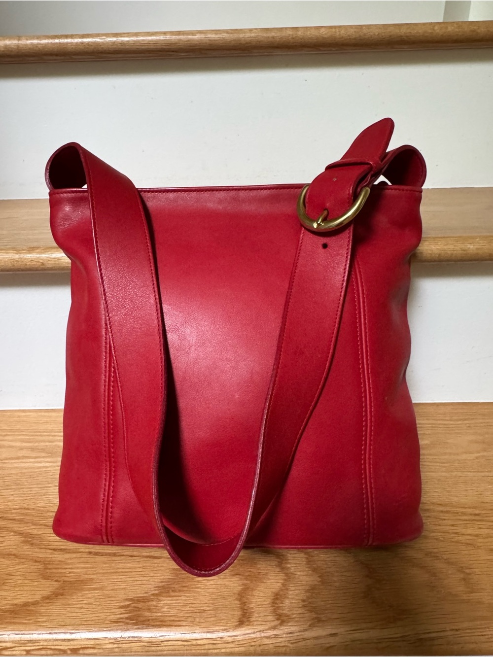 Vintage Coach Erickson Bucket Red Leather Shoulder Bag 4169